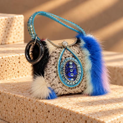 Zafelle. Χειροποίητο bag Charm από Φυσική Γούνα.